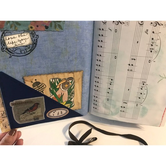 Old MacDonald Had a Farm Little Golden Book Handmade Junk Journal - Picture 4 of 12